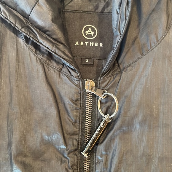 Aether Apparel men’s size “2” (M) black light weight hooded jacket. - Picture 8 of 8